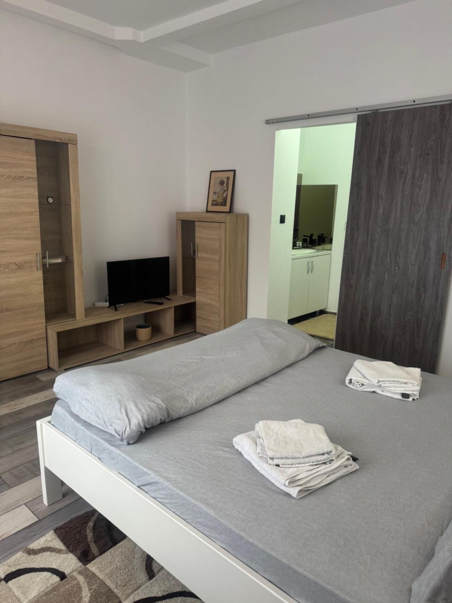 Compact House Apartman Kolozsvár Kültér fotó